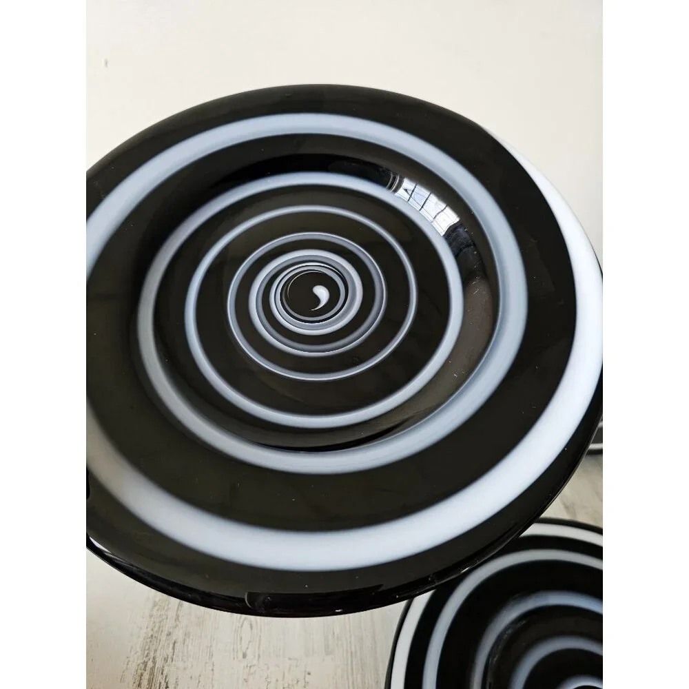 Pier 1 swirl black plate‎ art white unique retired